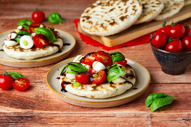 Flatbread Caprese